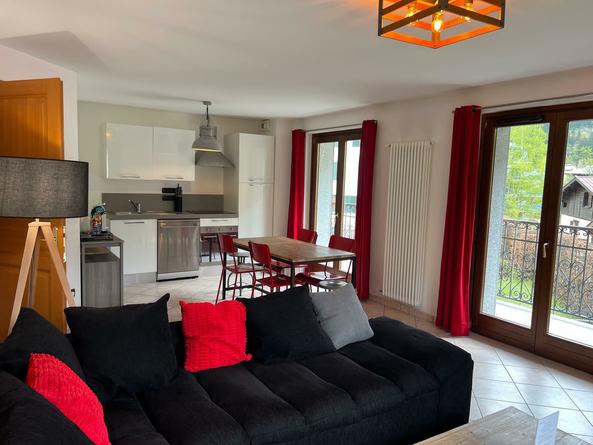 Epsilon Accommodation in Chamonix