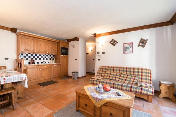 Gamma Accommodation in Chamonix