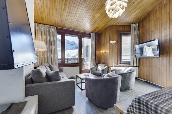 Curling B82 Accommodation in Tignes
